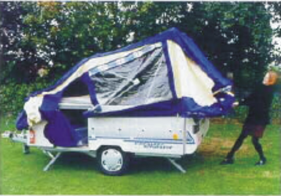 Jupe d'auvent : isolation et confort pour caravanes et camping-cars | Berger Camping